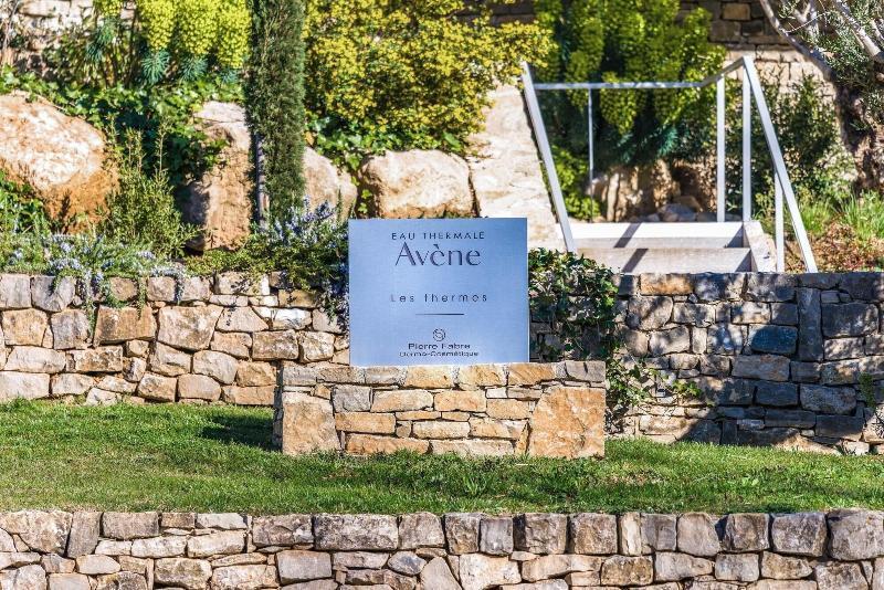 Eau Thermale Avene L'Hotel ภายนอก รูปภาพ